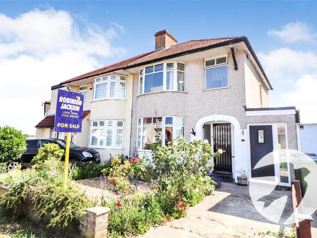 House for sale in Upper Belvedere, Greater London