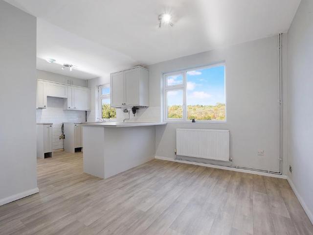 House for sale in Snodhurst, Chatham