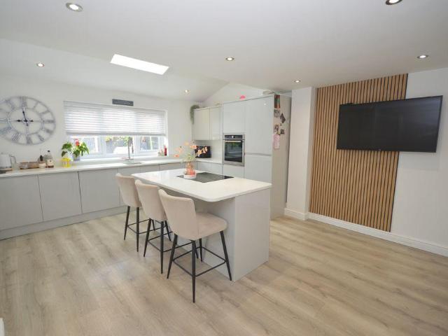 House for sale in Upton Rocks, Widnes