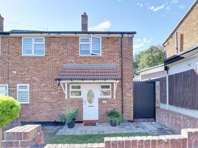 House for sale in South Ockendon, Essex
