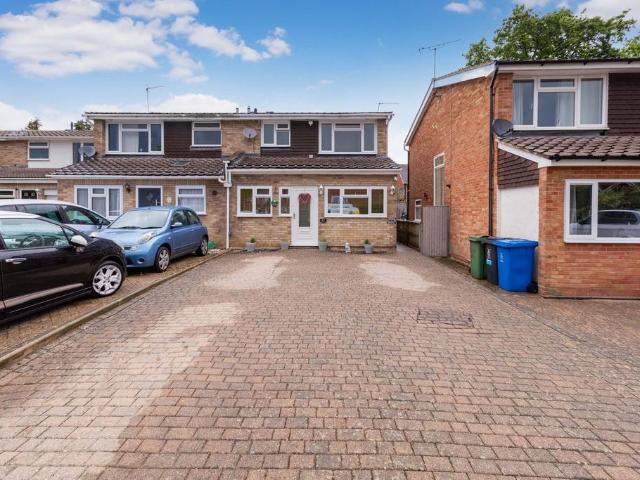 House for sale in Cox Green, Maidenhead
