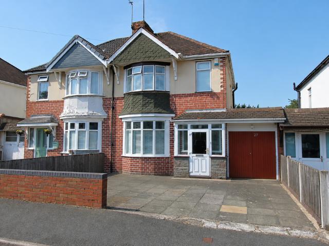 House for sale in Stourbridge, West Midlands