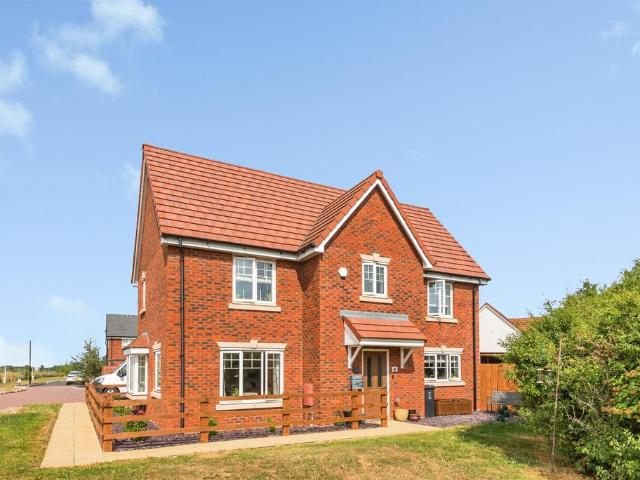 House for sale in Swindon