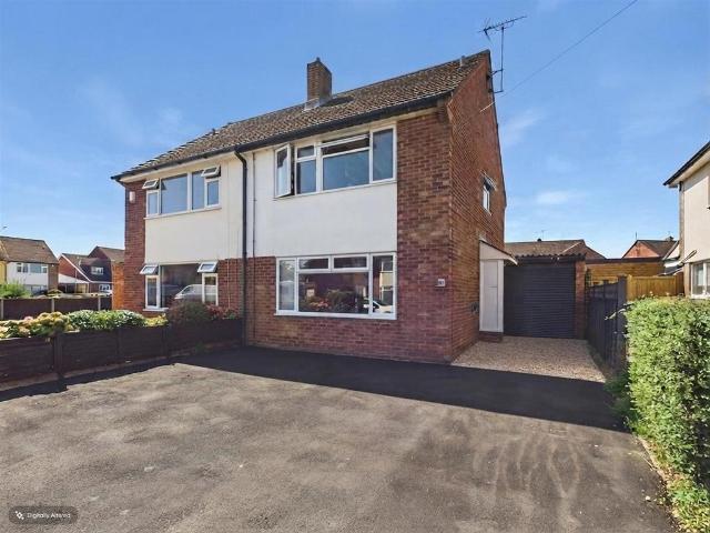 House for sale in Gloucester, Gloucestershire