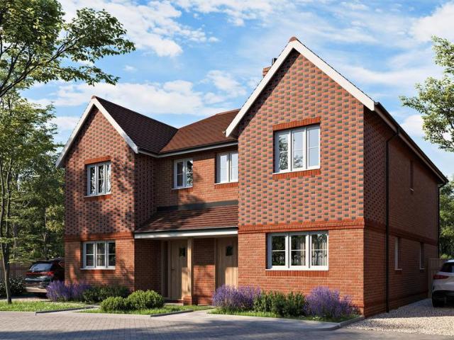 House for sale in Perryfields, West Sussex