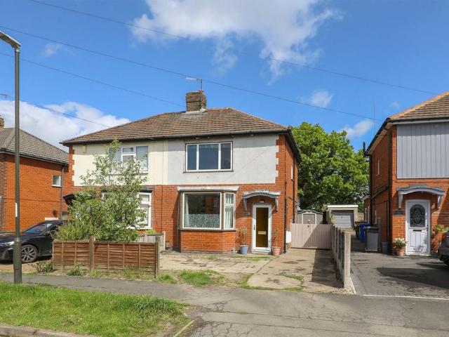 House for sale in Loundsley Green, East Midlands