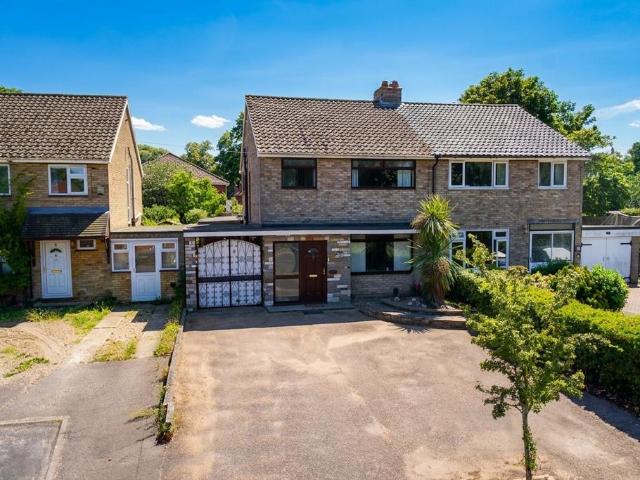 House for sale in Earlham Rise, East Bank