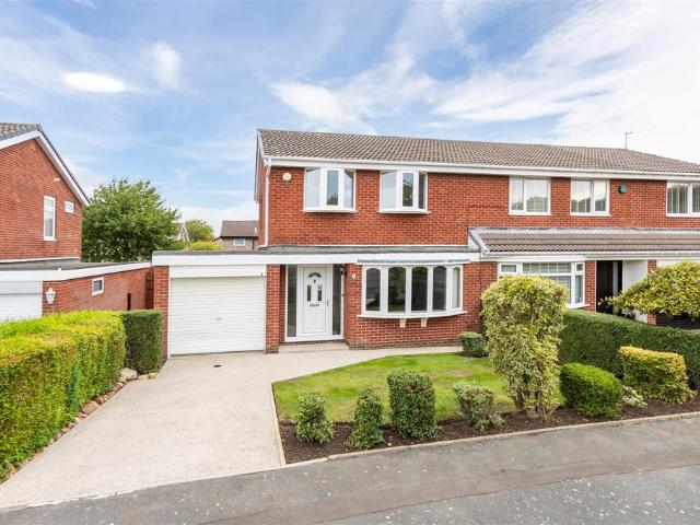 House for sale in Kenton, Tyne And Wear