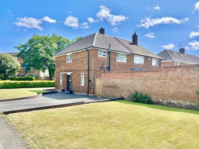 House for sale in Pendeford, West Midlands