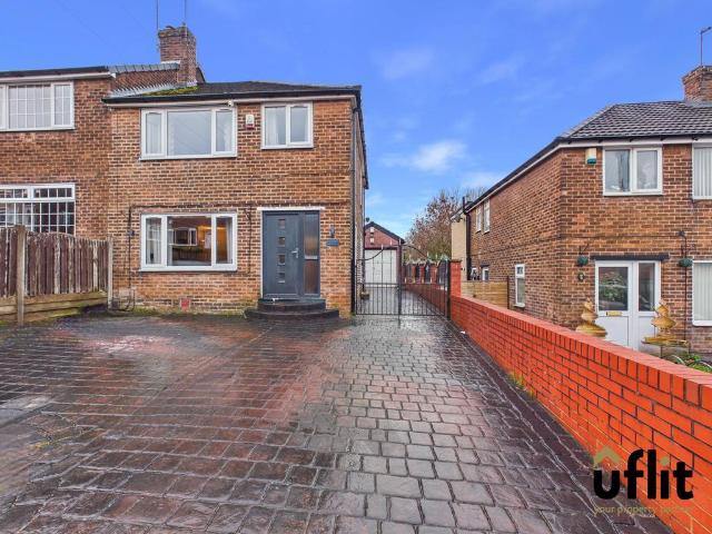 House for sale in Kimberworth, South Yorkshire