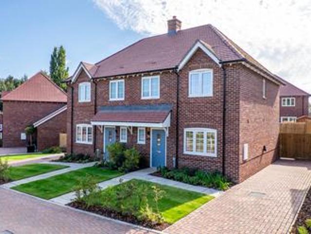House for sale in The Bridge, Kent