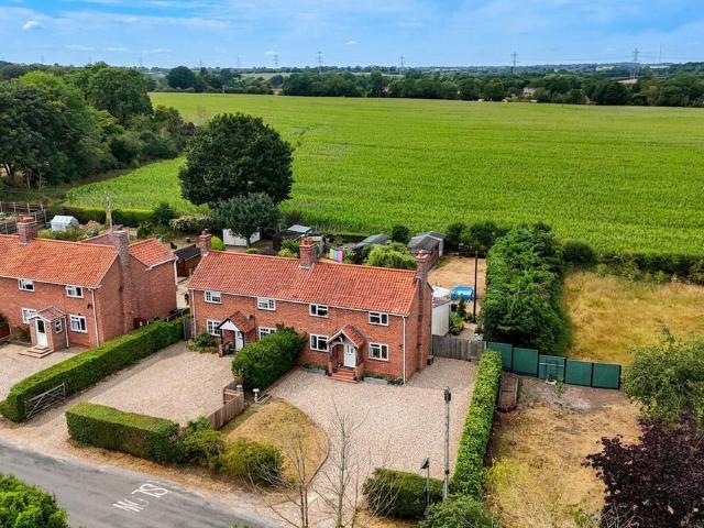 House for sale in Flordon, Burgh St Peter