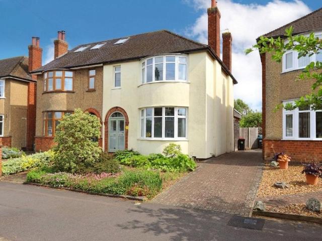 House for sale in Wolverton and Greenleys, Old Wolverton