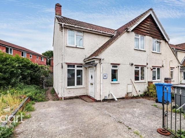 House for sale in New Catton, East Bank