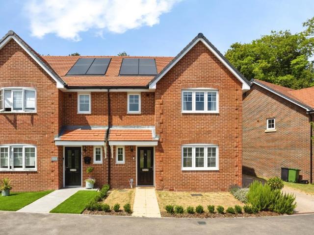 House for sale in Chawton, Bolton Low Houses