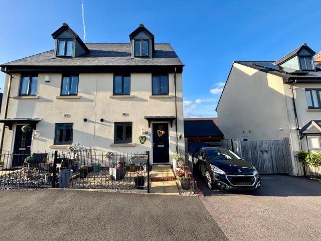 House for sale in Lawley Village, Dawley