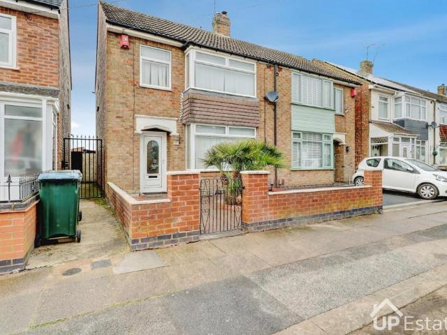 House for sale in Manor Farm Estate, West Midlands
