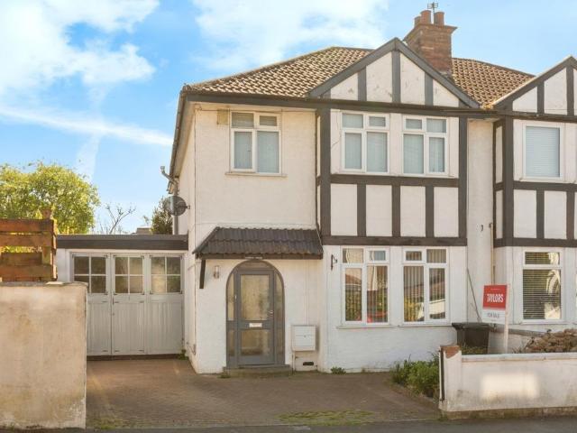House for sale in Feckenham, City Of Bristol
