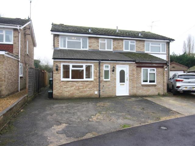House for sale in Newton Longville, Buckinghamshire