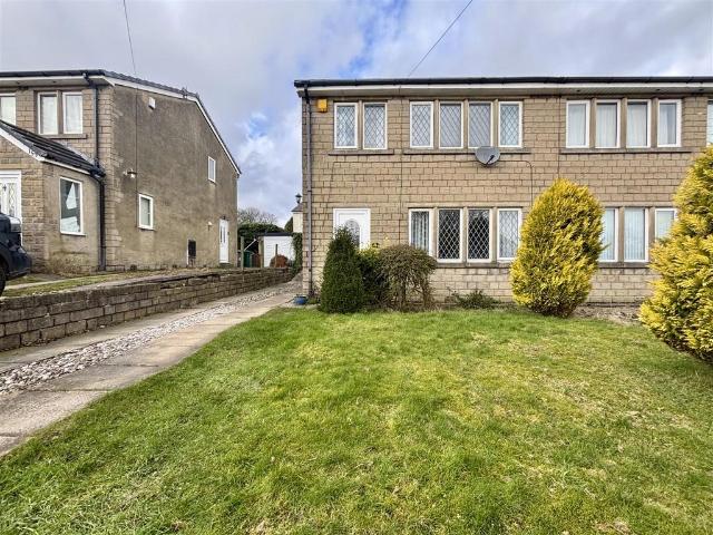 House for sale in Thornton, West Yorkshire