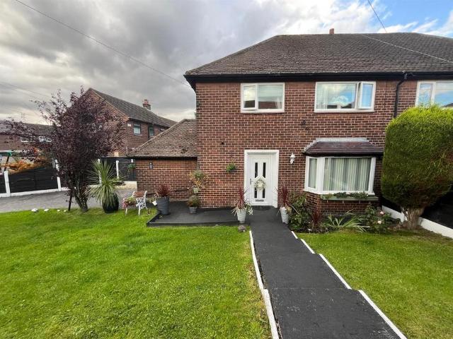 House for sale in Moorgate, Greenheys