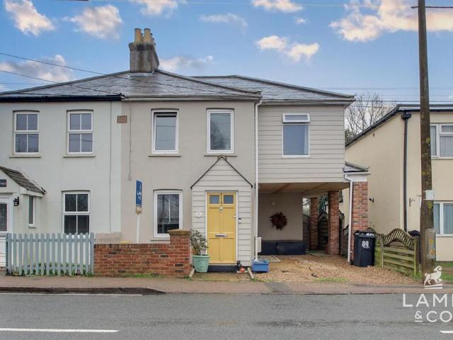 House for sale in Dale Hill, Essex