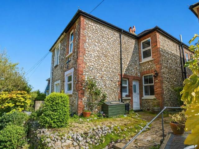 House for sale in Cowlease, Ventnor