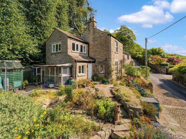 House for sale in Bollington Cross, Bollington