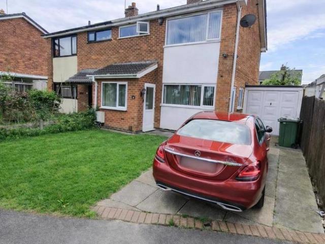 House for sale in Oadby, Leicestershire