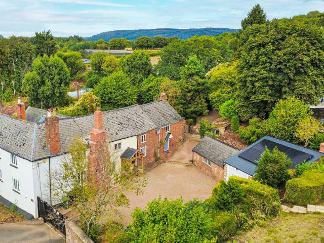 House for sale in Eastcombe, Somerset