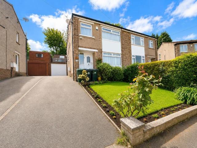 House for sale in Clayton, West Yorkshire