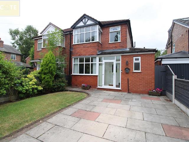 House for sale in Woodsend, Trafford Park