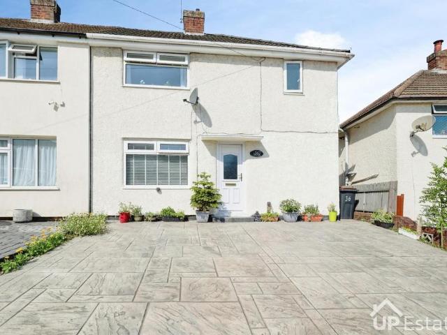 House for sale in Ash Green, Camp Hill