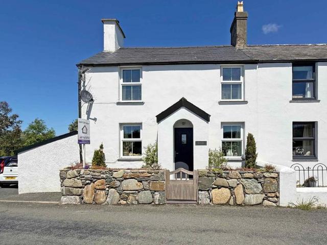 House for sale in Llanystumdwy, Llanarmon