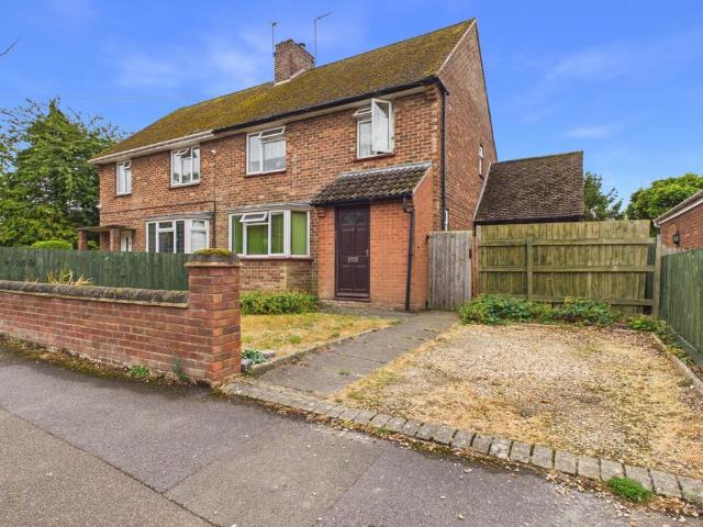 House for sale in Long Buckby, Northamptonshire