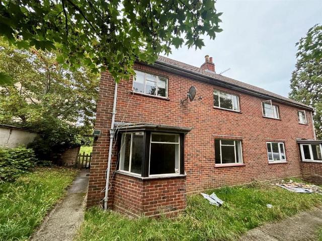 House for sale in Trowbridge