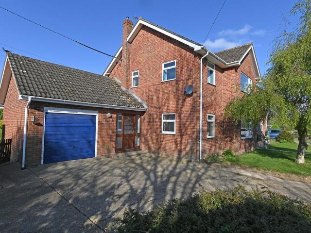 House for sale in Bedingfield, Suffolk