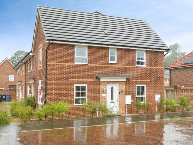 House for sale in Wheatley, South Yorkshire