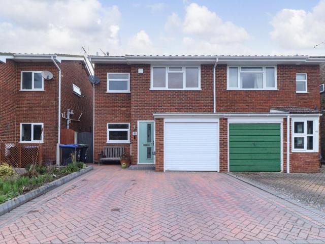 House for sale in Acol, Kent