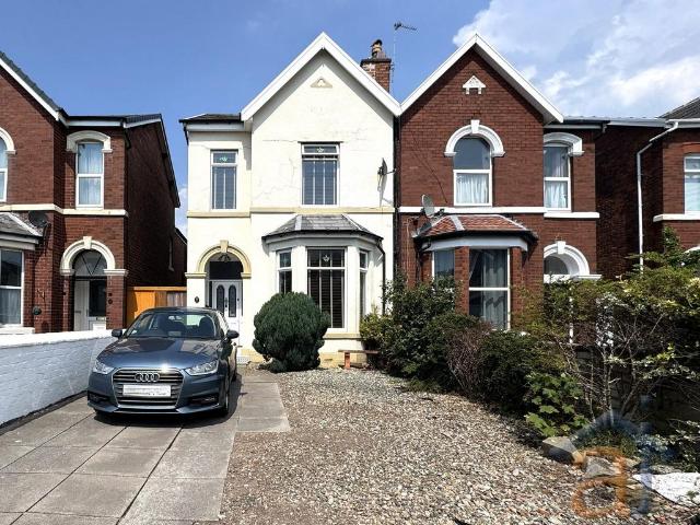 House for sale in Meols Cop, Southport