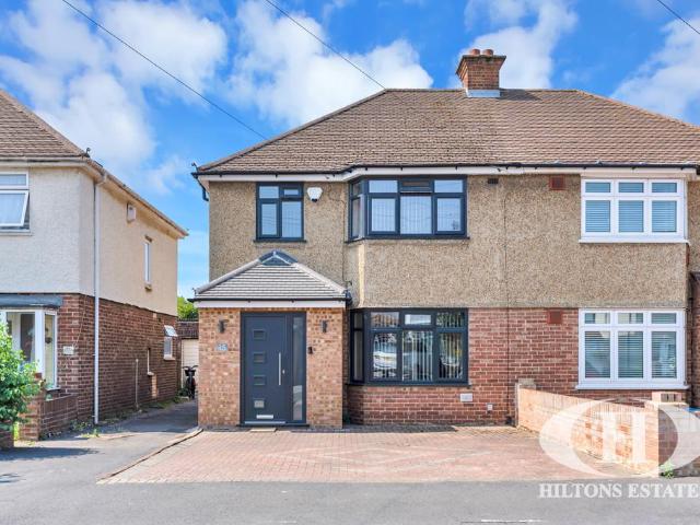 House for sale in London Borough of Hounslow, Greater London
