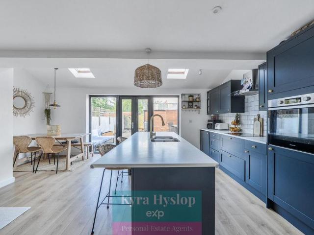 House for sale in Watergate, Devon