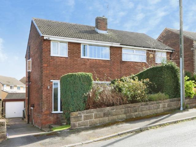 House for sale in Catcliffe, South Yorkshire