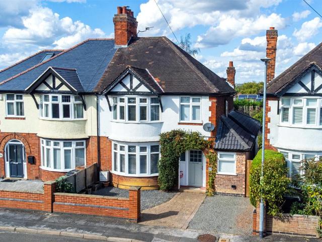 House for sale in Brentingby, Leicestershire