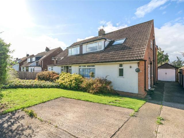 House for sale in Harewood, Leeds