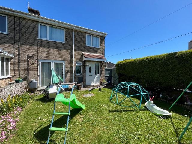 House for sale in Cefn Cribwr, Wales