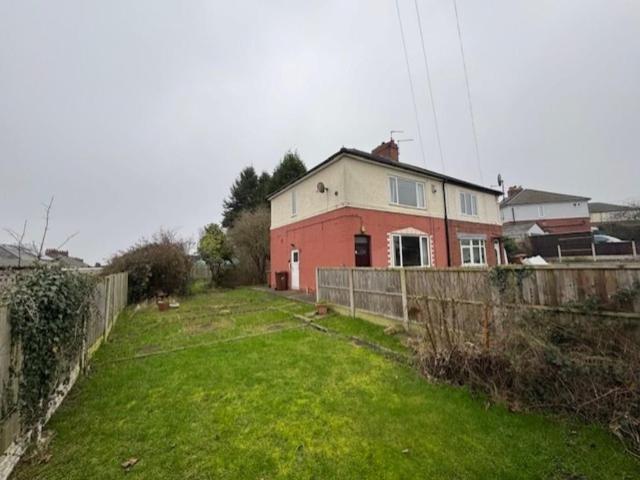 House for sale in South Kirkby and Moorthorpe, South Kirkby