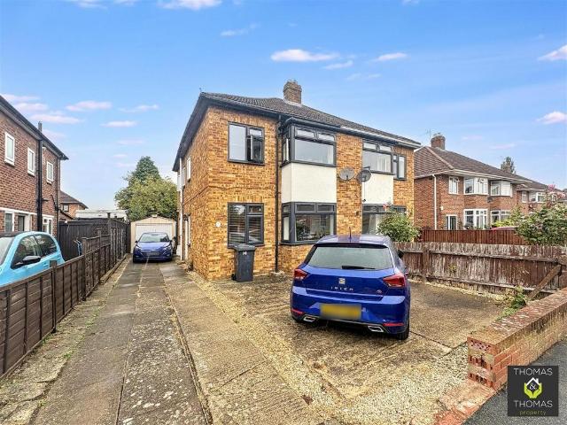 House for sale in Gloucester, Gloucestershire