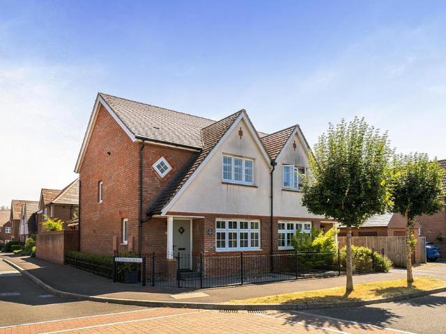 House for sale in Bishops Cannings, Wiltshire