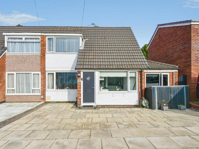 House for sale in Moss Side, Sefton